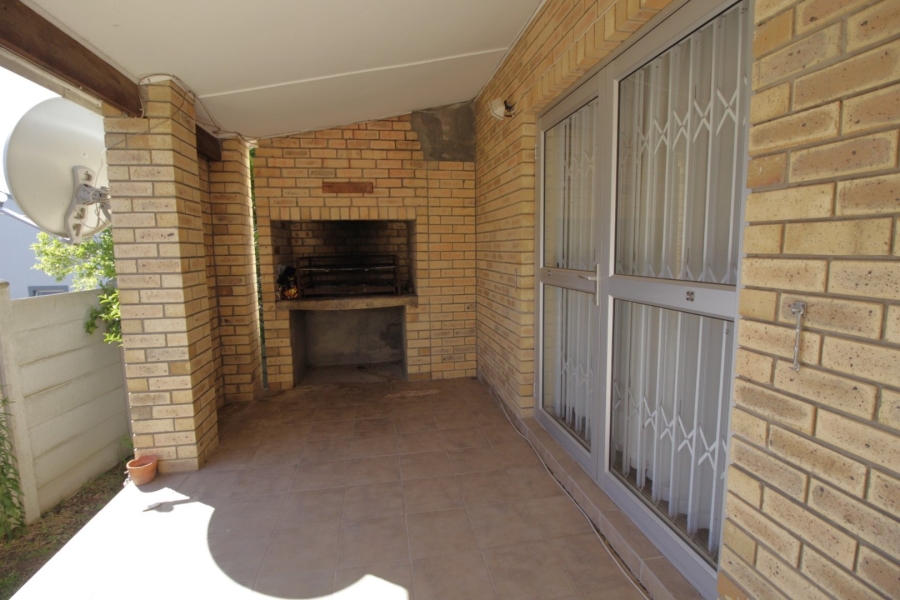 2 Bedroom Property for Sale in Aston Bay Eastern Cape